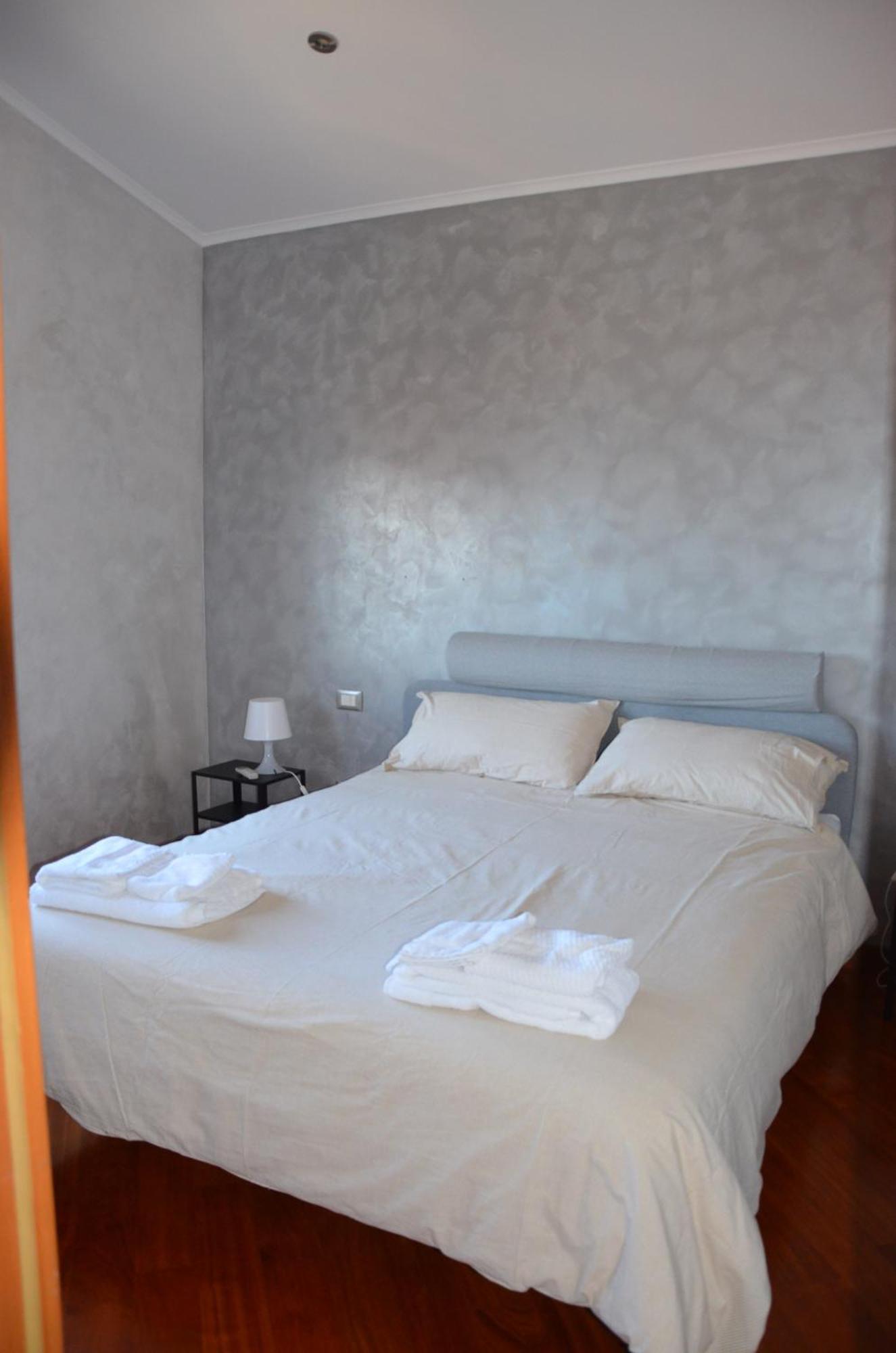 Apartment Attico Con Pergotenda